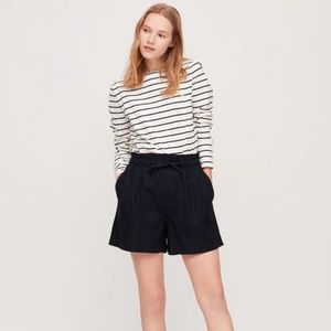 UNIQLO Black Linen Shorts